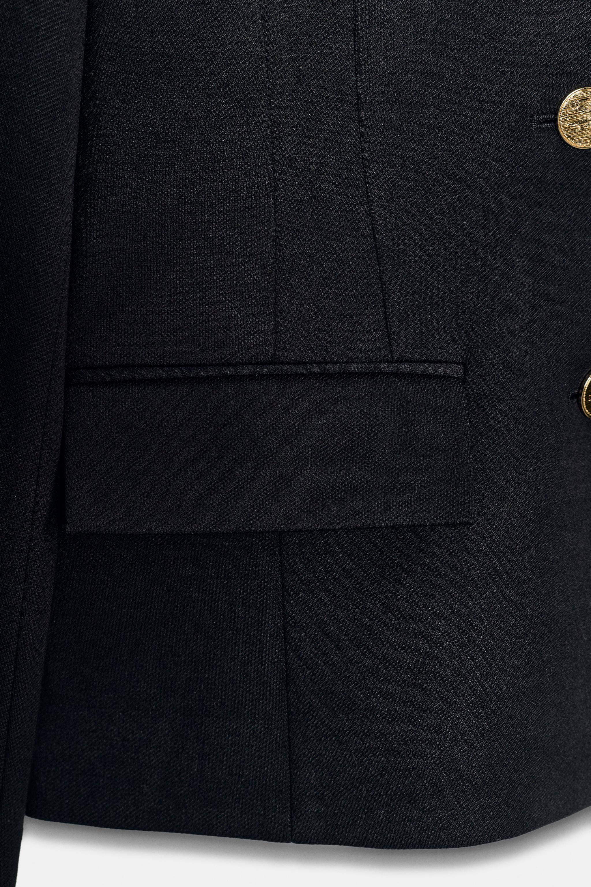 CROPPED BLAZER WITH SHOULDER PADS